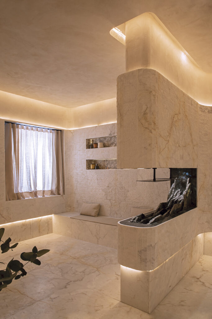 casa decor 2024 ban╠ao gomezgrau mrleco 04 682x1024 - Arqueha