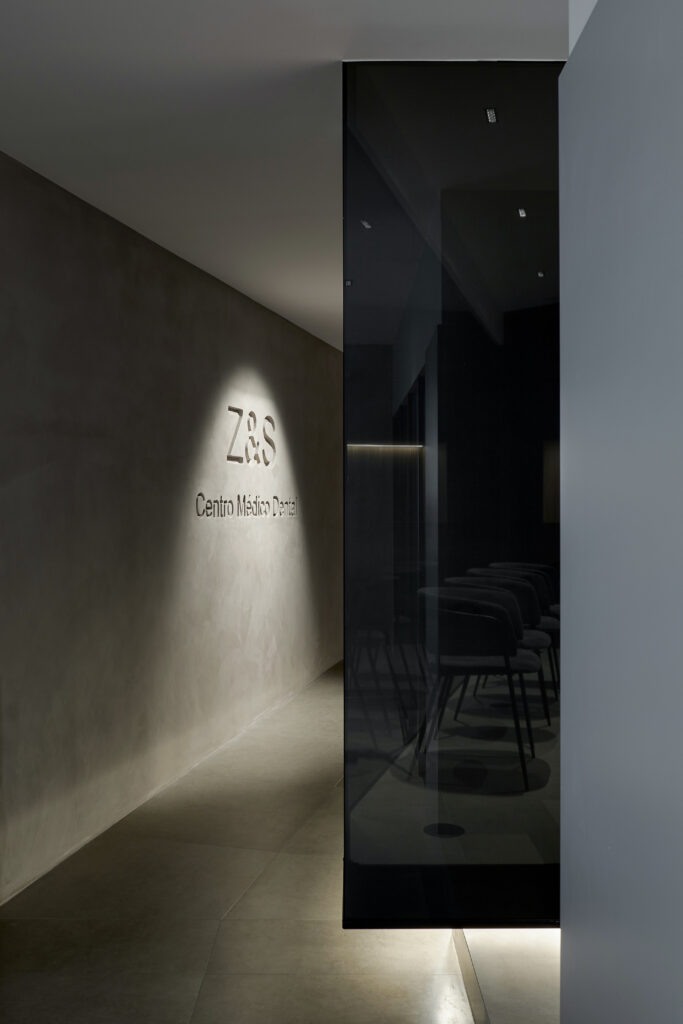 ecoclay DECO Pirineos ZS DENTAL Murillo y Hernandez 1 683x1024 - Z&S DENTAL – Murillo y Hernandez